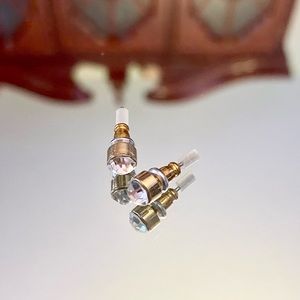 rhinestone stud earrings